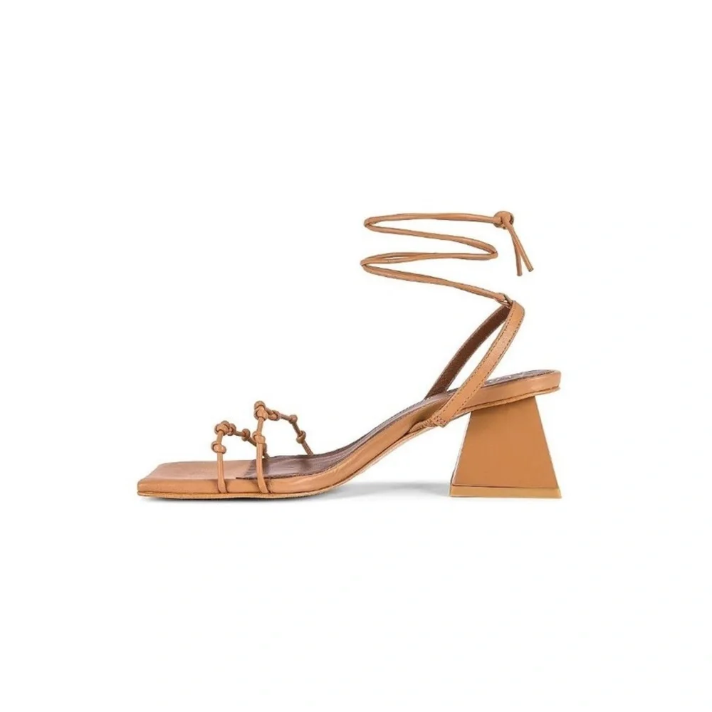 ALOHAS juniper Sandal in Camel, EU: Size 38